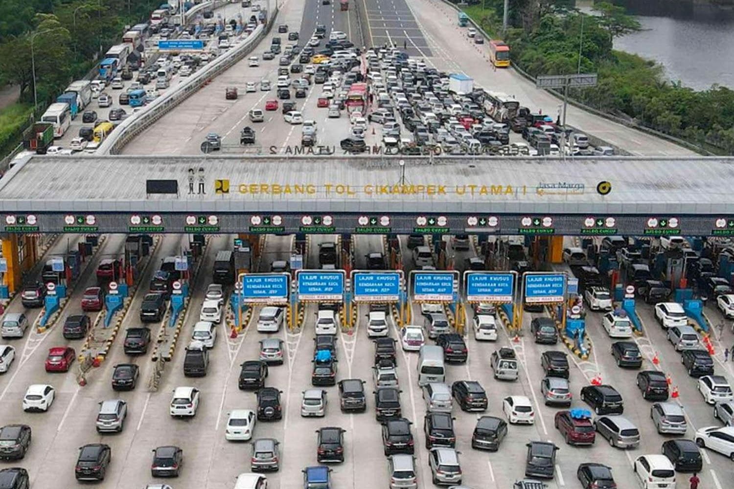 BPKN: Jangan Larang Angkutan Logistik Saat Lebaran