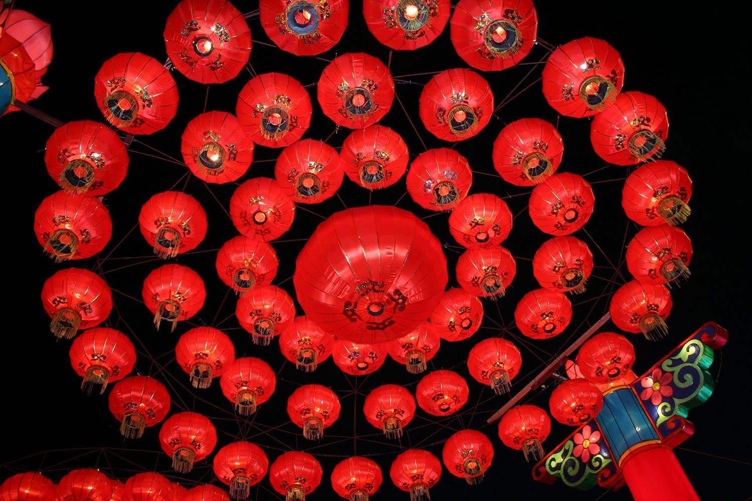 Bersiap Sambut Festival Lampion Meriah Cap Go Meh 2023?